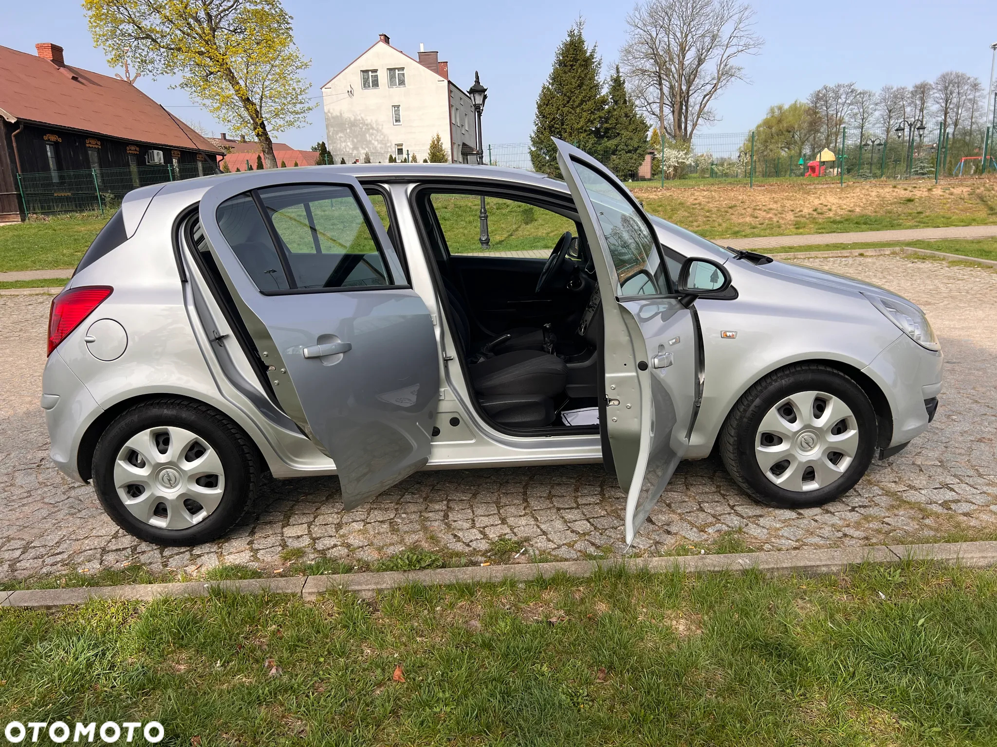 Opel Corsa 1.2 16V Enjoy - 32