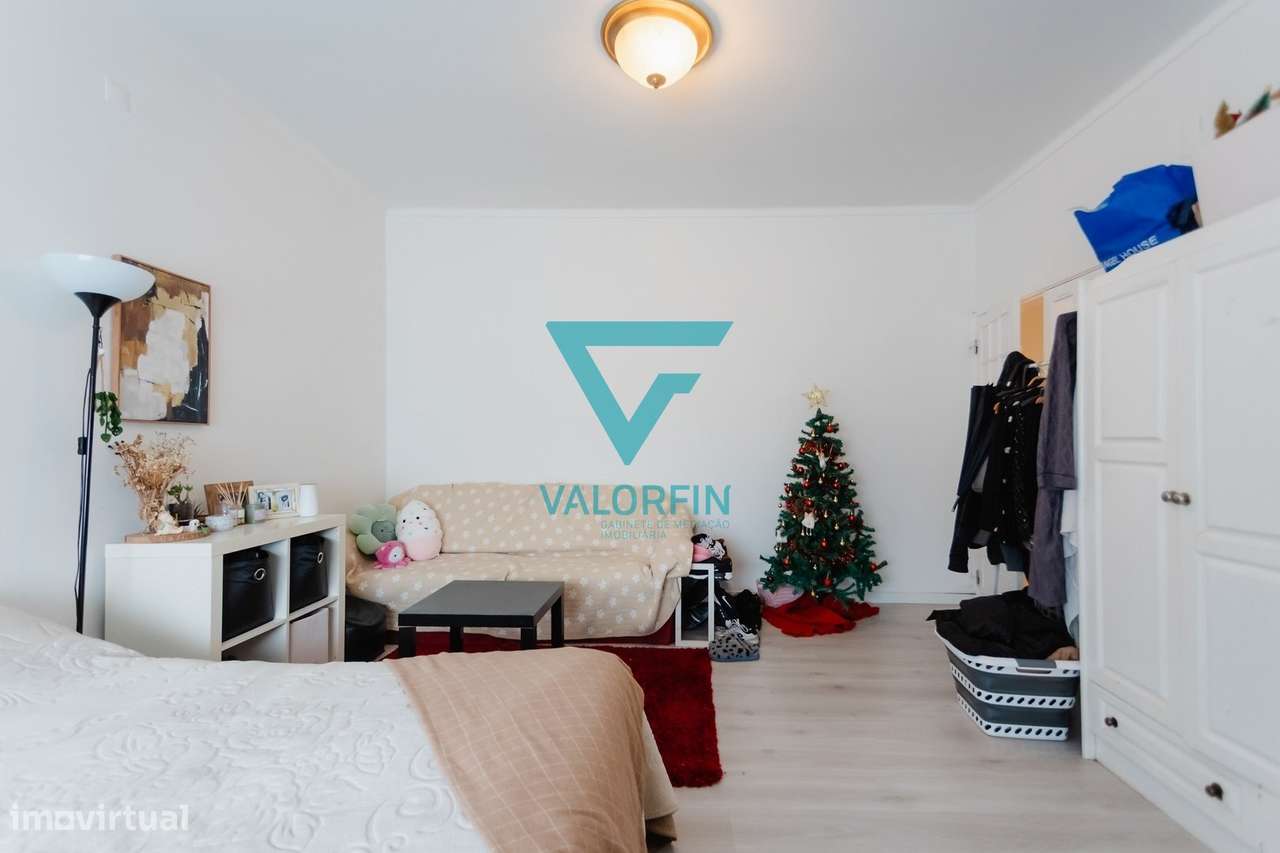 Apartamento T4 – Avenida Miguel Torga | Leiria-15