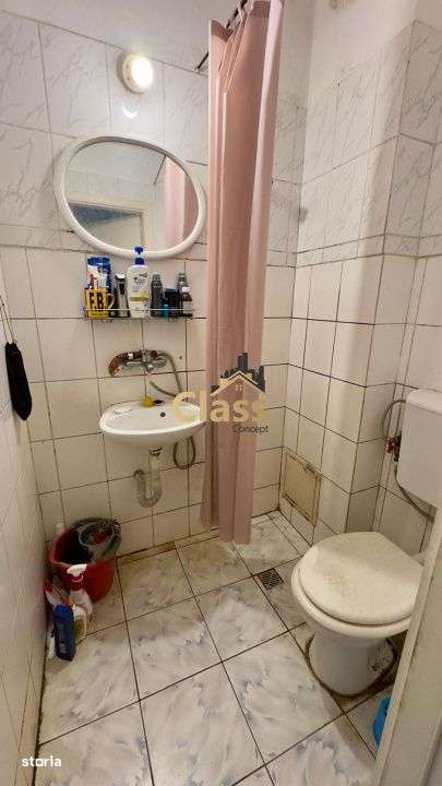 Garsoniera | Etaj intermediar | 22 mpu | Zona Lombului Dambul Rotund - Imagine principală: 4/4