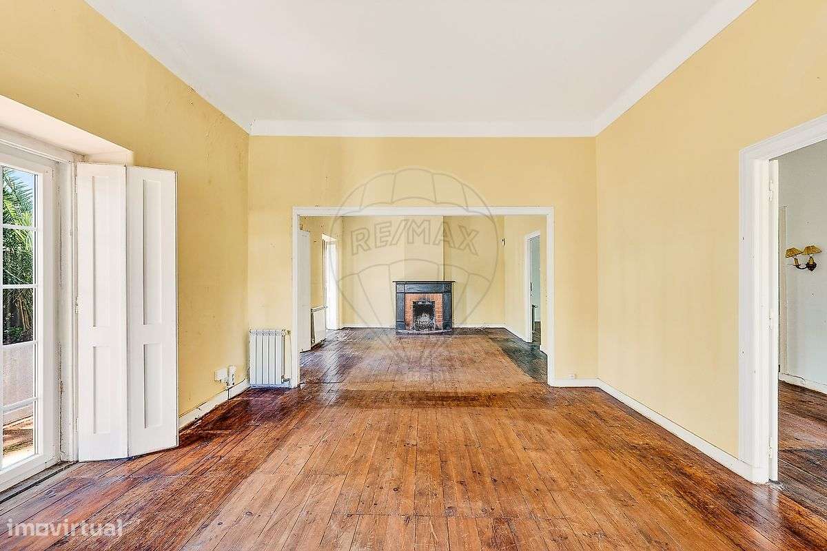 Moradia T4 para venda-10