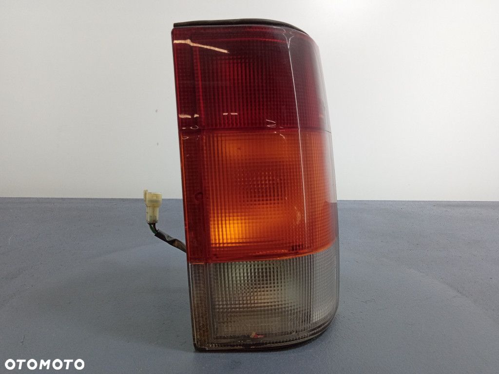 TATA SAFARI I 98-05 LAMPA TYŁ PRAWA 1587-00-01R - 1