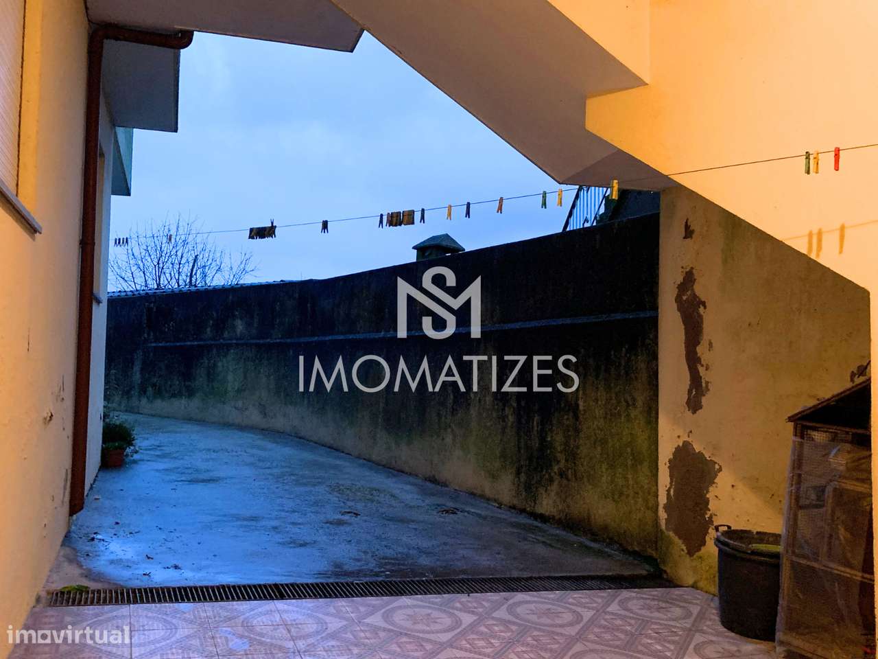 Moradia Bifamiliar T3 + T1 em São Romão do Coronado-29