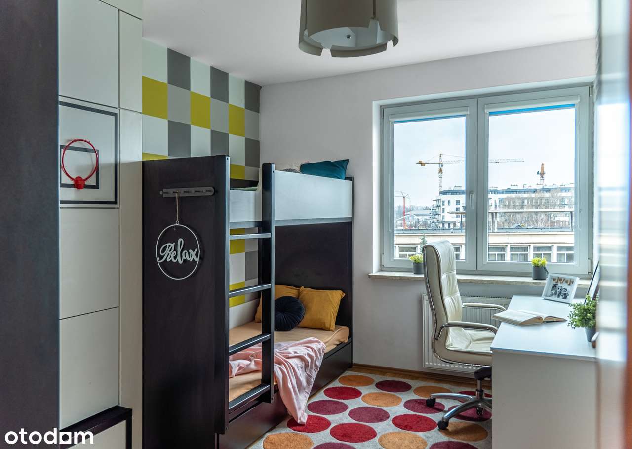 Wygodne 3 pokojowe z oddzielną kuchnią-5