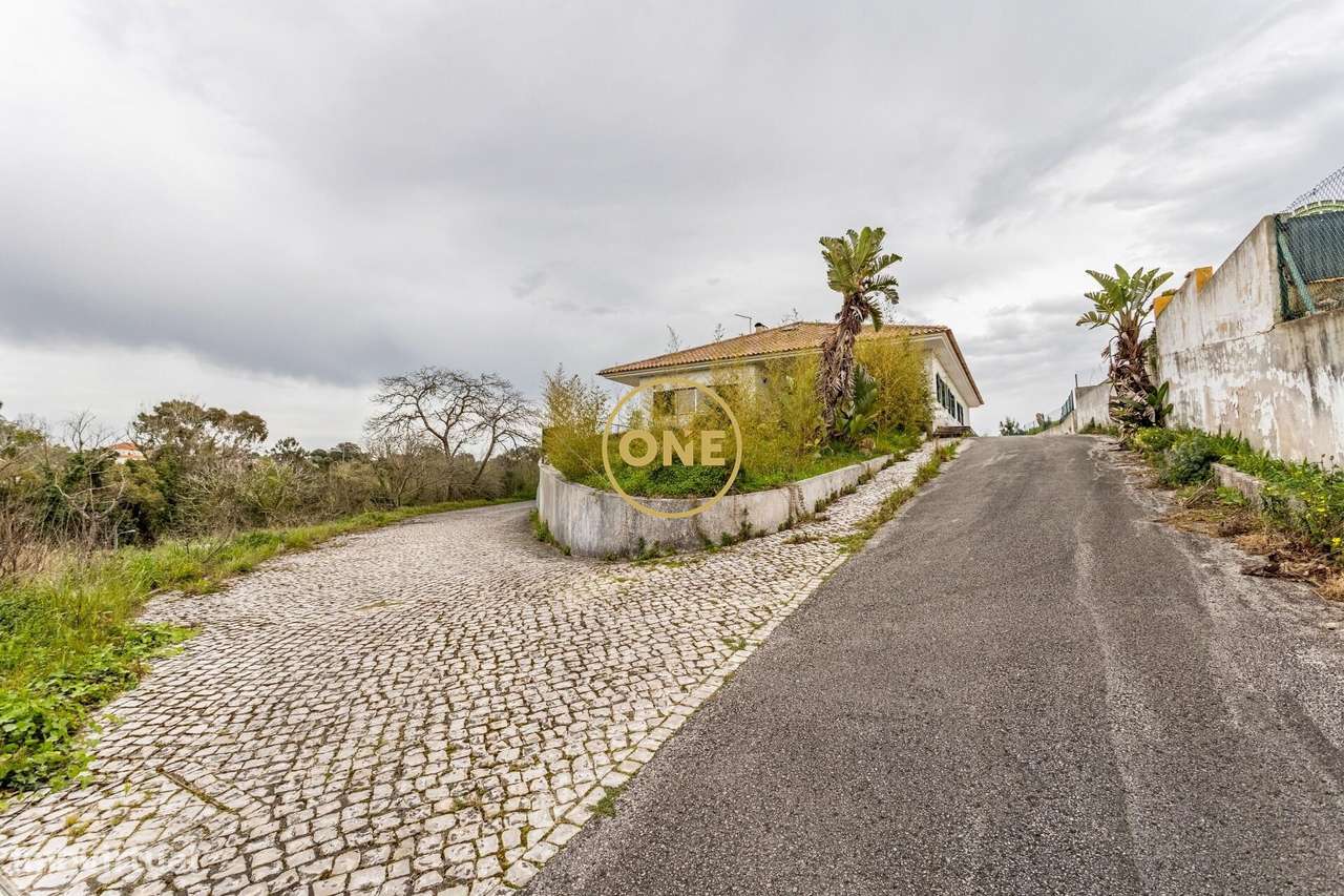 Propriedade Exclusiva em Sesimbra com 7.500m2 | Moradia de 529m2, Priv-51