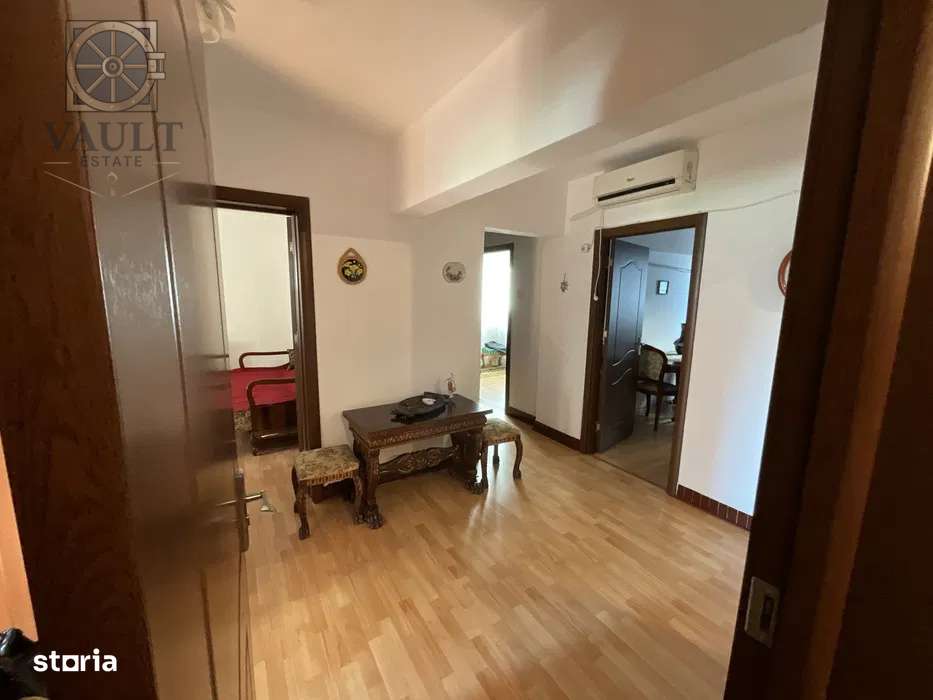 APARTAMENT 4 CAMERE-RAHOVS-TEIUS-SOSEAUA ALEXANDRIEI-2 BAI-2 BALCOANE - Imagine principală: 1/4