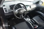 Mitsubishi Outlander 2.0 2WD CVT Invite - 23