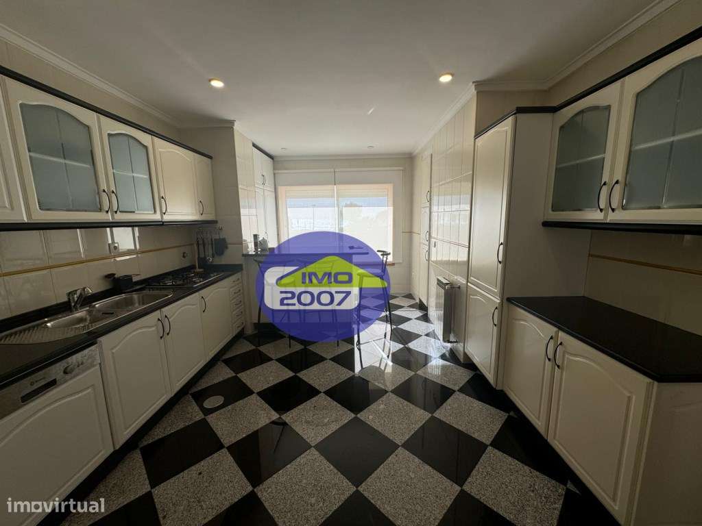 Apartamento T2 em São Félix da Marinha - Grande imagem: 4/25