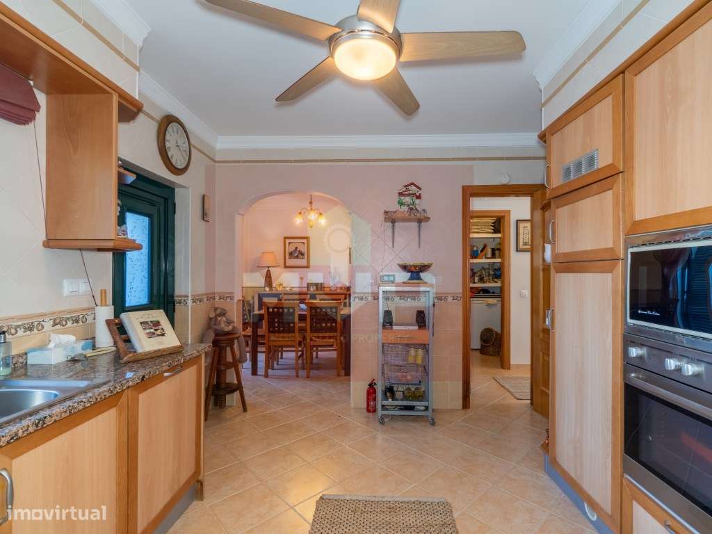 Moradia em banda V3 em Quelfes-11