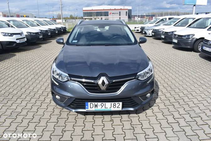 Renault Megane 1.5 Blue dCi Business - 4