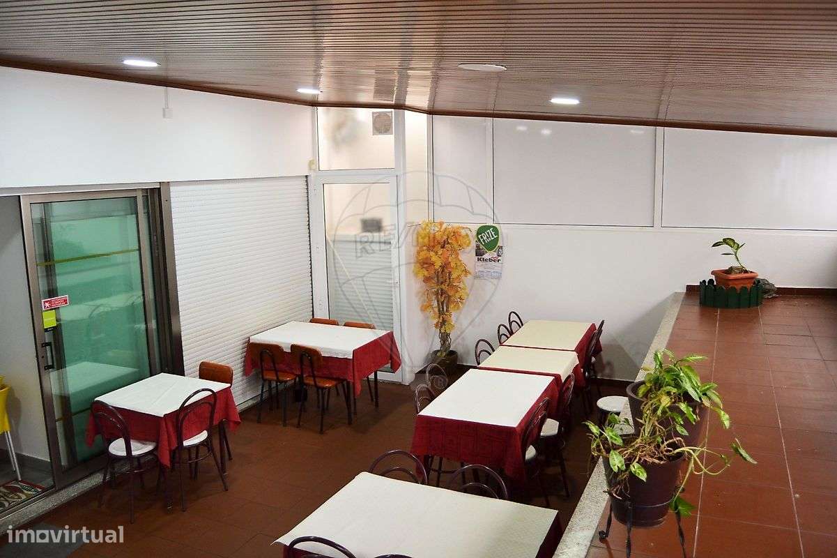 Outros - Comercial  para arrendamento - Grande imagem: 4/13