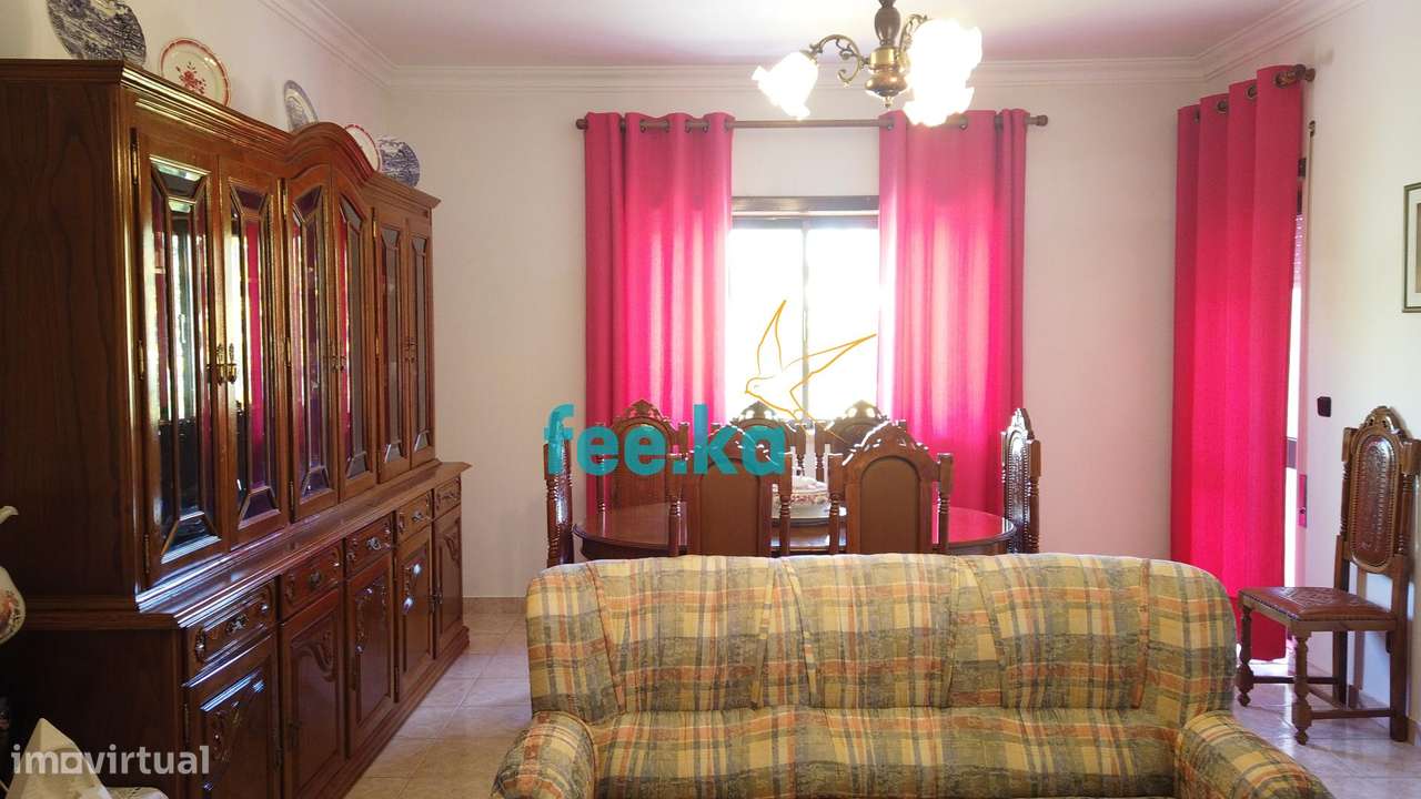 Apartamento T4 com Garagem-7