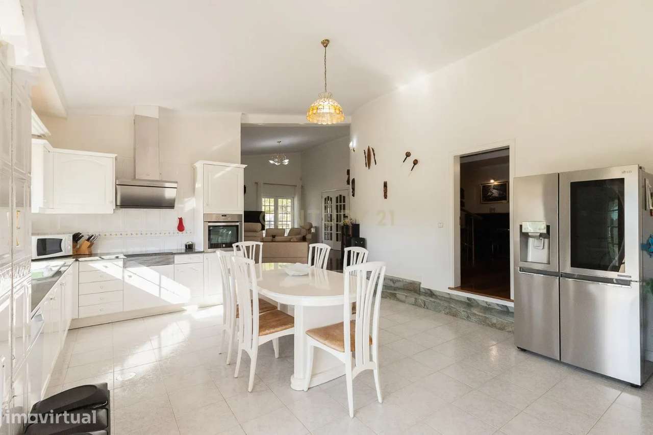 Moradia em Cernache, Coimbra - T6 com Piscina, Ginasio, Parque infanti-39