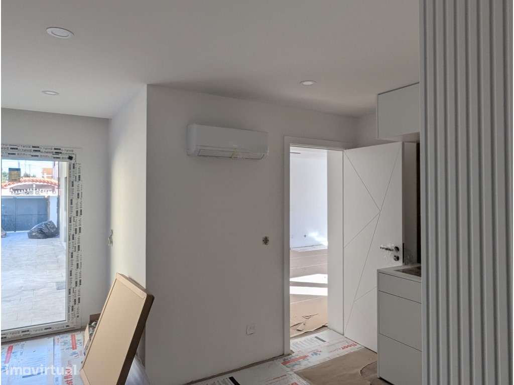 Moradia Isolada T4 Térrea a Venda No Pinhal do General-36