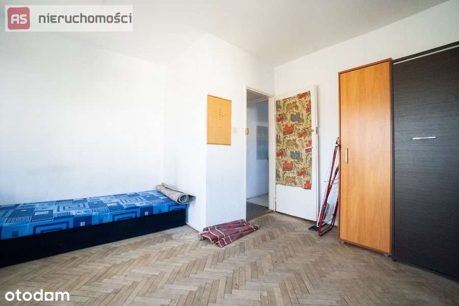 Mieszkanie 3-pokojowe na LSM-ie w dobrej cenie.-2