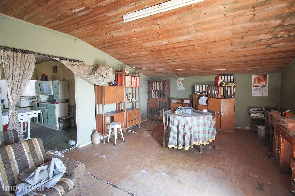 Moradia T2 para venda-17