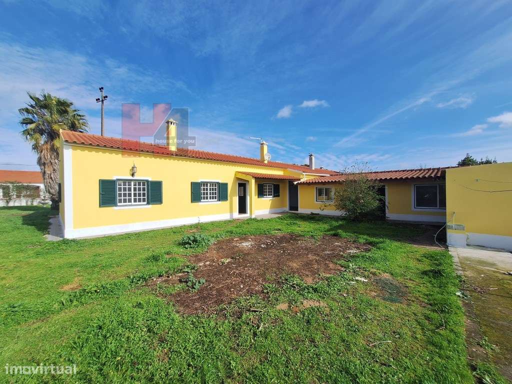 Moradia térrea V3 com piscina em Salvaterra de Magos, terreno 1.191m2-21