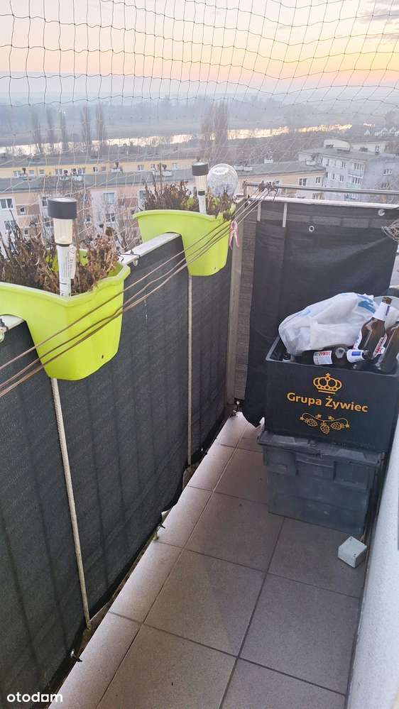 Mieszkanie 3 pokojowe po remoncie,z pięknym widokiem, blok z windą.-18