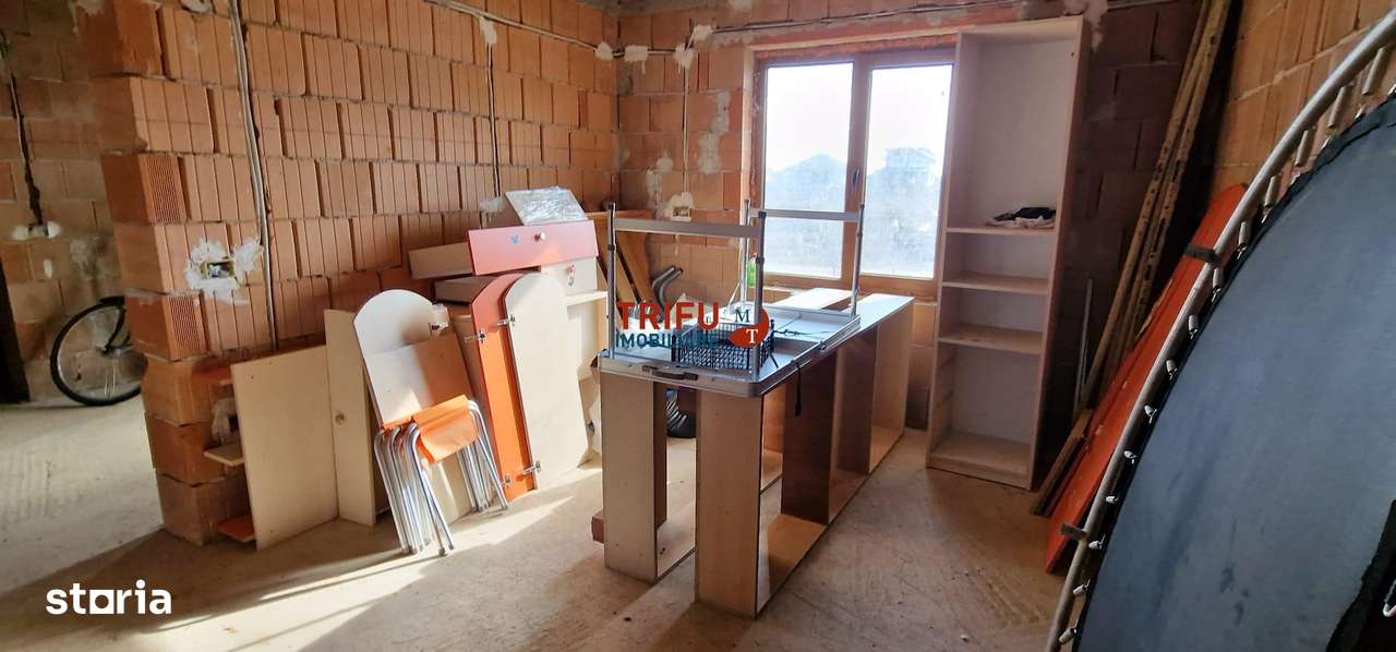 Casa de vanzare S+P+E Alba Micesti 670mp teren - Imagine principală: 5/14