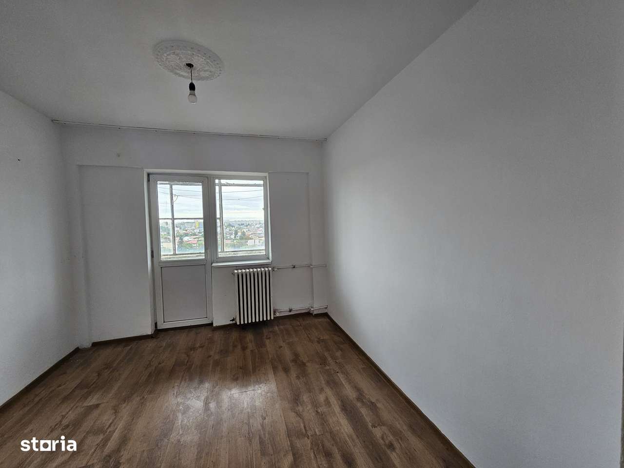 Apartament 3 camere decomandat - Piata Progresul - Soseaua Giurgiului - Imagine principală: 4/8
