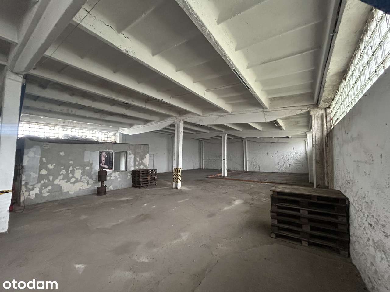 Hala z biurem i zapleczem sanitarnym 366m2 1200m3 - Pełny obrazek: 5/8