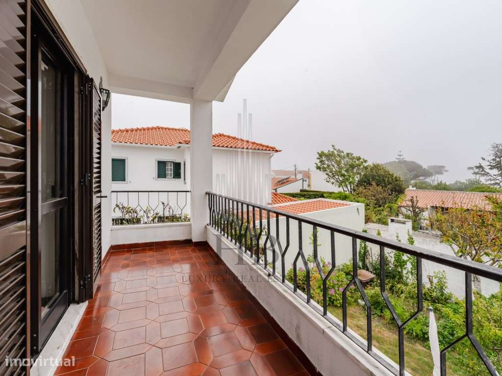 Moradia T4 Magoito com Vista Mar e Serra | Sintra-36