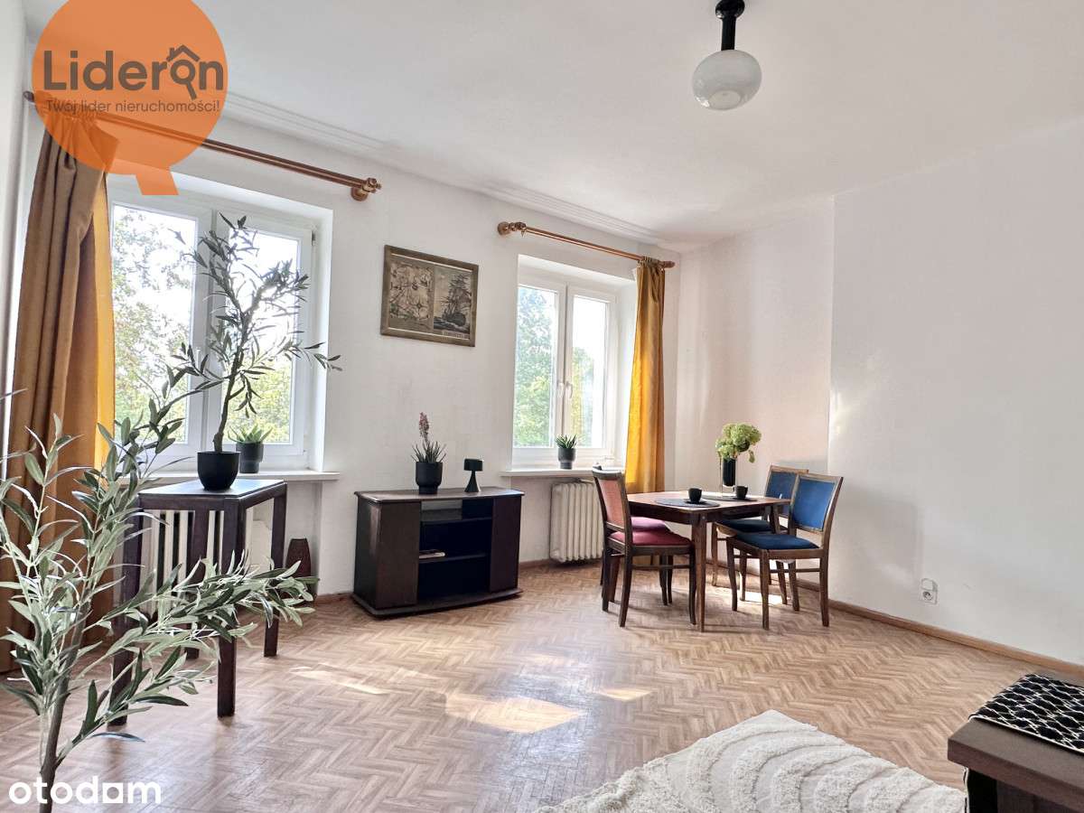 Mieszkanie na Stokach z dodatkowym pokojem-0