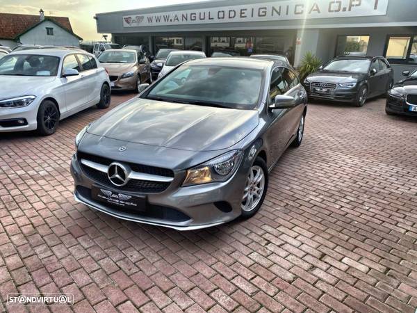 Mercedes-Benz CLA 180 - 1