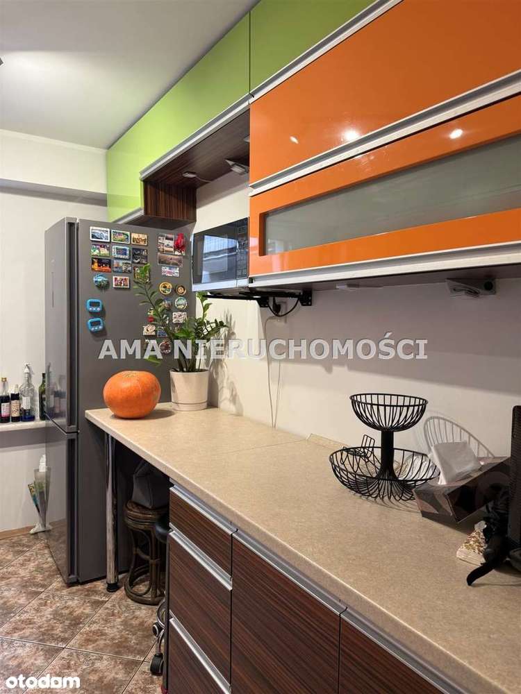 Duże mieszkanie na 1p. z balkonem na Podolszycac-12