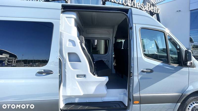 Mercedes-Benz Sprinter 317 CDI Długi 7 osobowy - 11