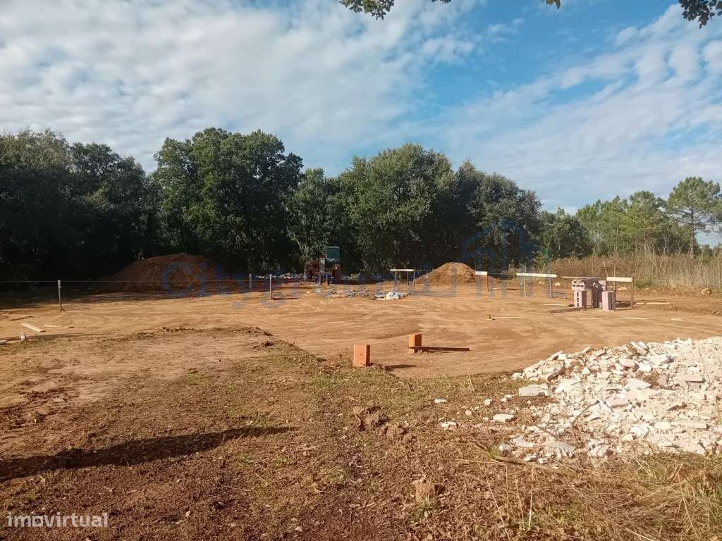 Moradia Térrea V3 Vista serra, lote 1645m2, Lagoa do Cão-24