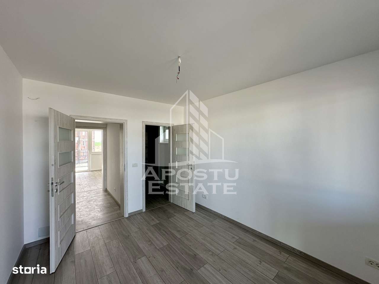 Duplex la cheie Calea Urseni toate utilitatile - Imagine principală: 3/8