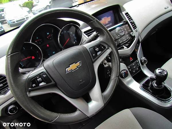 Chevrolet Cruze 2.0 VDCi LT - 24