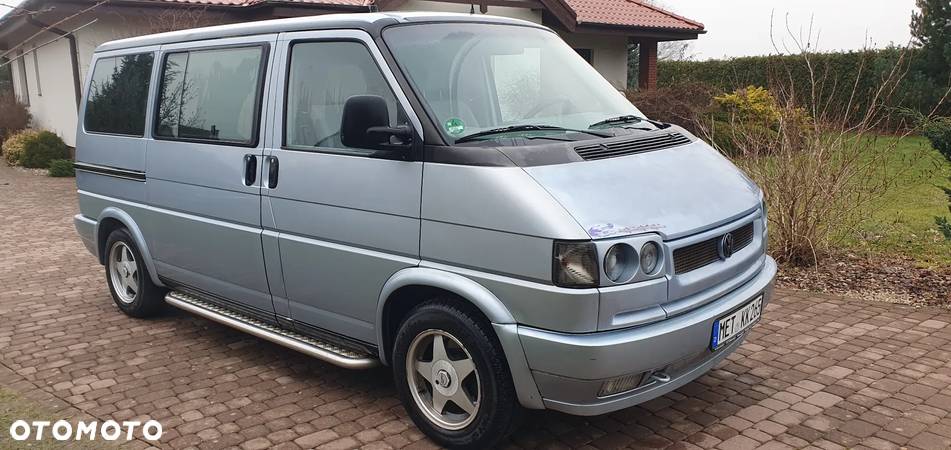 Volkswagen Multivan - 8