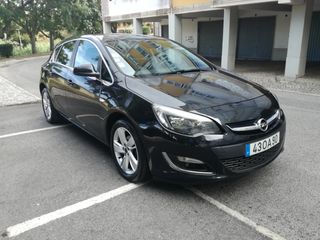 Opel Astra 1.4 Executive