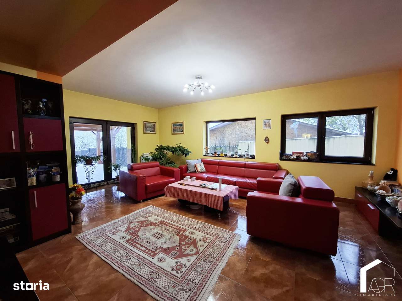 Vila cu 4 camere, Gageni - Imagine principală: 4/20