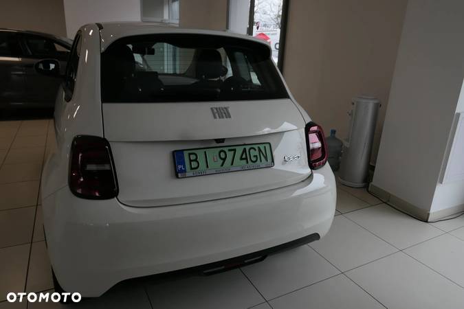 Fiat 500 Icon - 13