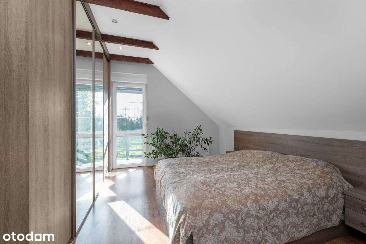 Dom wolnostojący na działce 1400m pośród zieleni-10