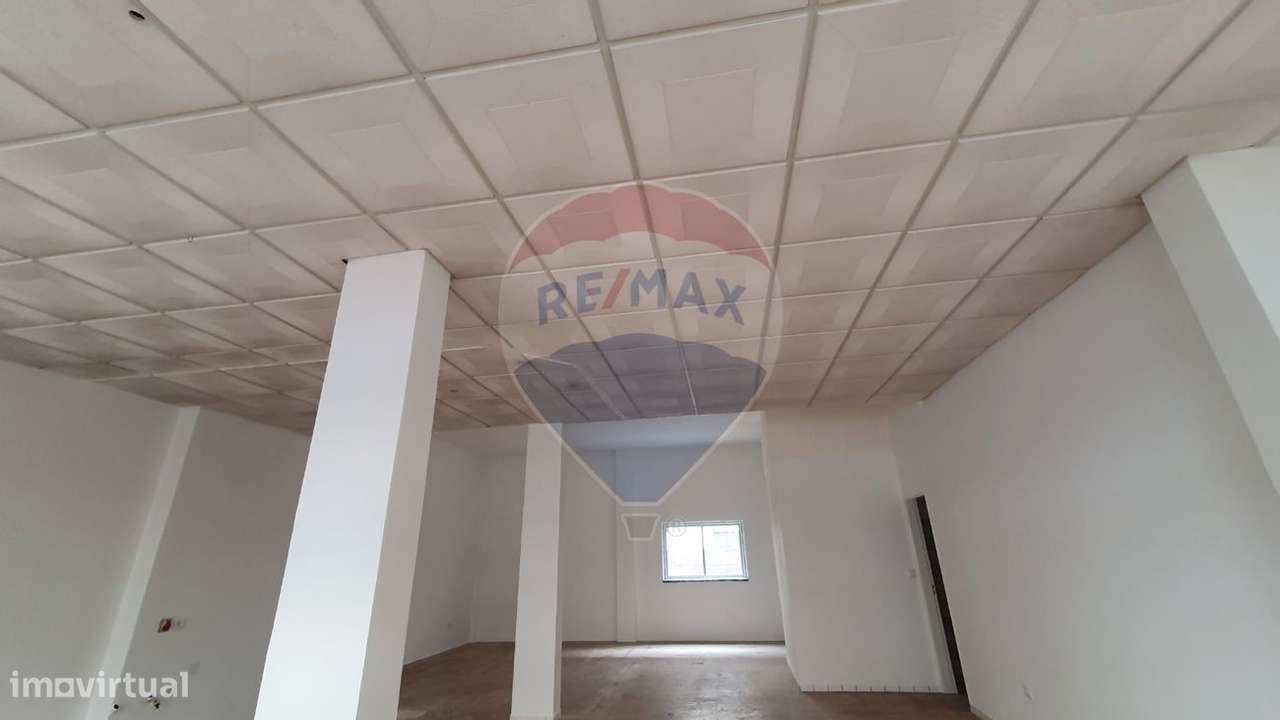 Loja T0 para arrendamento - Grande imagem: 3/6