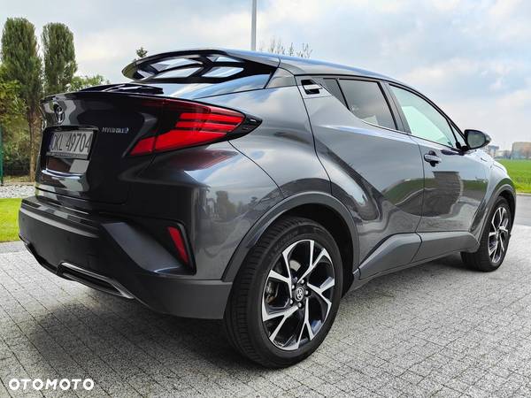 Toyota C-HR - 11