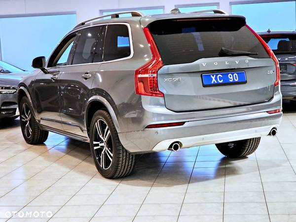 Volvo XC 90 D5 SCR AWD Momentum 7os - 10