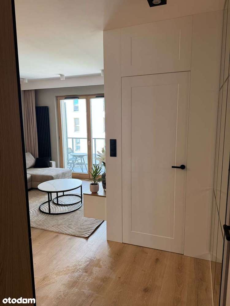 Nowoczesny apartament starannie wykończony gotowy na już-7