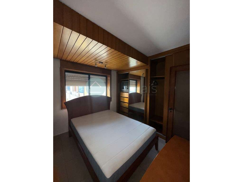 T1 - Rua Dr. Eduardo Santos Silva, Junto às Faculdades-6