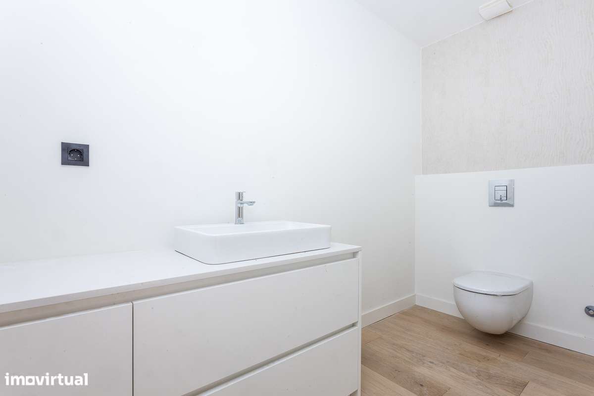 A estrear Villa T4 em Birre, Cascais-12