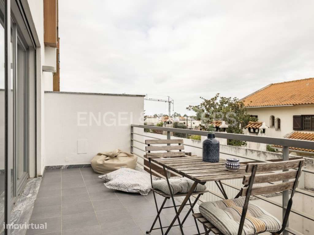 Moradia T3+1 na Quinta de Santa Teresa com Terraço e Vista Mar - Grande imagem: 5/31