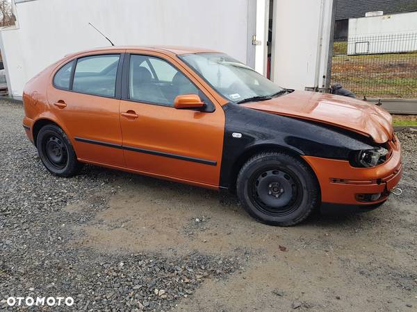 seat leon kolor LS2P na części - 2