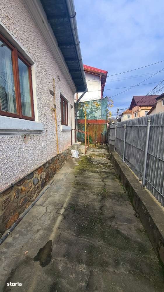Apartament cu 2 camere de vânzare în Curtea de Argeș.-13