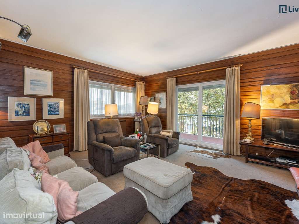 Apartamento T6 Duplex na Foz - Grande imagem: 4/27