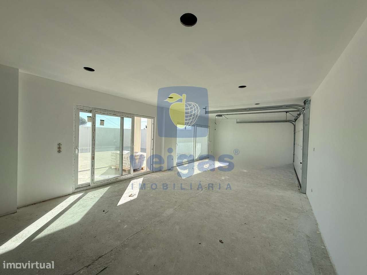 Moradia T4 com Piscina, Rooftop, Sistema VMC | Baleal – Peniche-24