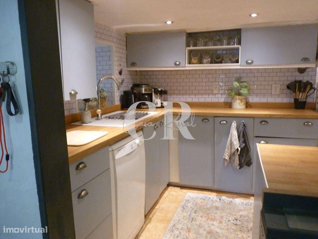 Moradia T4 em ambiente privado na Freixianda – Ourém-34