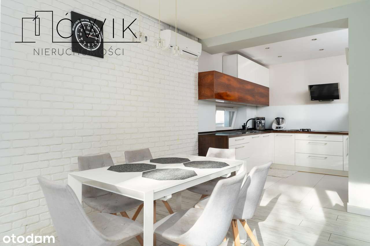 Dom z garażem i dużym tarasem - blisko centrum!-9